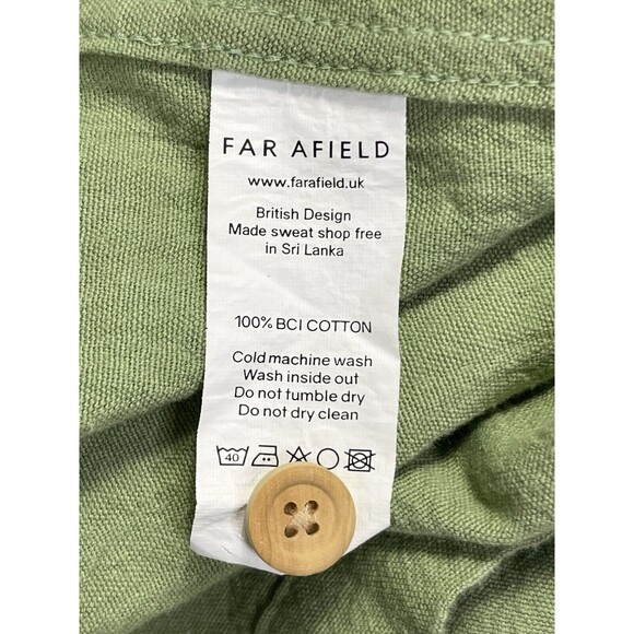 FAR AFIELD SHORT SLEEVED BUTTON DOWN SHIRT. Size: 4 - Picture 6 of 6